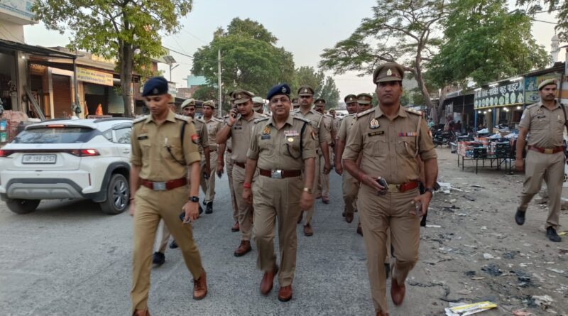 ईद-उल-जुहा से पहले शामली पुलिस का फ्लैग मार्च